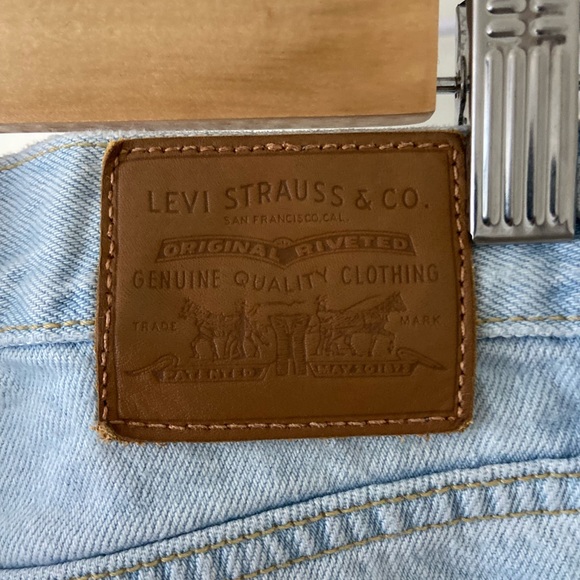 Levi’s Wedgie Jeans - Picture 3 of 3